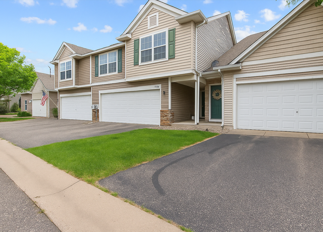 Property at 7627 Red Fox Trl, Greenfield, MN 55373, 3 beds, 3 baths