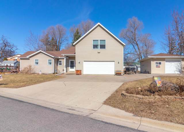 Property at 140 4th Ave S, Foley, MN 56329, 3 beds, 2 baths