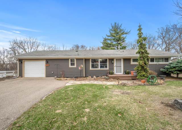Property at 851 Emerald Ct, New Brighton, MN 55112, 3 beds, 2 baths