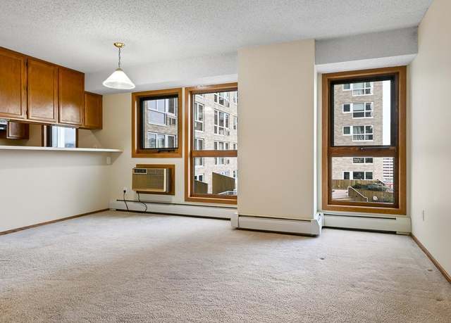 Property at 433 S 7th St #1628, Minneapolis, MN 55415, 1 bed, 1 bath