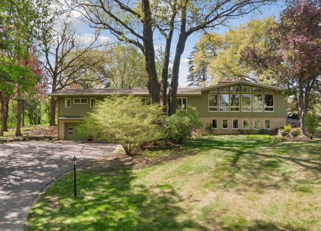 Property at 4 Ski Ln, North Oaks, MN 55127, 5 beds, 3 baths