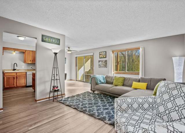 Property at 994 Heritage Ct E #406, Vadnais Heights, MN 55127, 2 beds, 1 bath