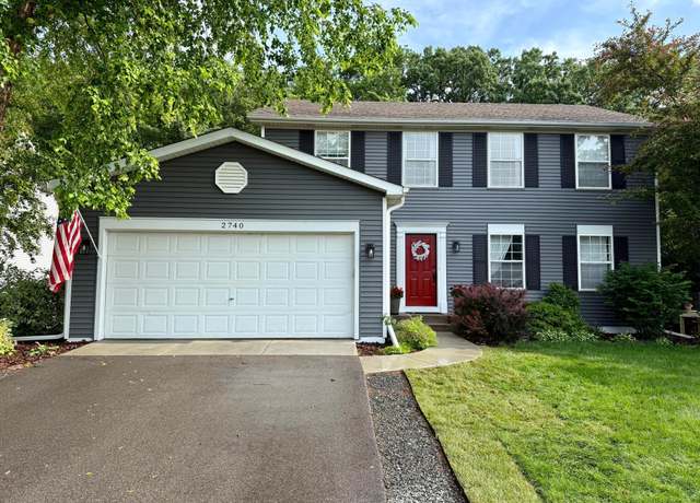 Property at 2740 Simons Dr, Chaska, MN 55318, 5 beds, 3 baths
