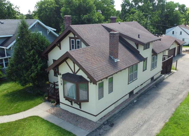 Property at 719 W Lincoln Ave, Fergus Falls, MN 56537, 3 beds, 2 baths