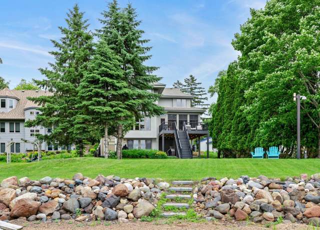 Property at 1161 Park Ave, Mahtomedi, MN 55115, 4 beds, 4 baths
