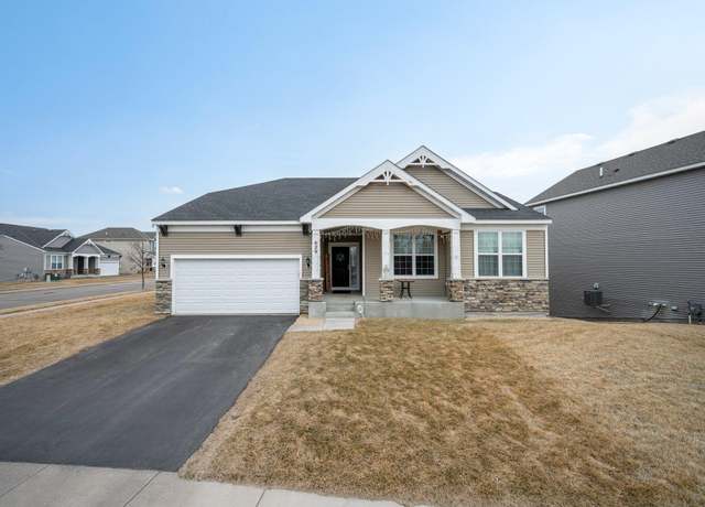 Property at 629 Searles St, New Brighton, MN 55112, 4 beds, 4 baths