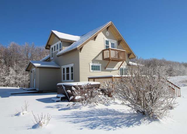Property at 2856 150th St, Luck, WI 54837, 4 beds, 2 baths