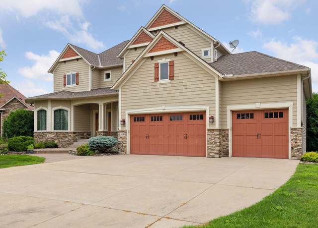 Property at 3131 119th Ct NE, Blaine, MN 55449, 4 beds, 4 baths