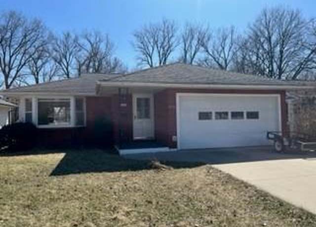 Property at 1716 7th St NE, Rochester, MN 55906, 3 beds, 2 baths