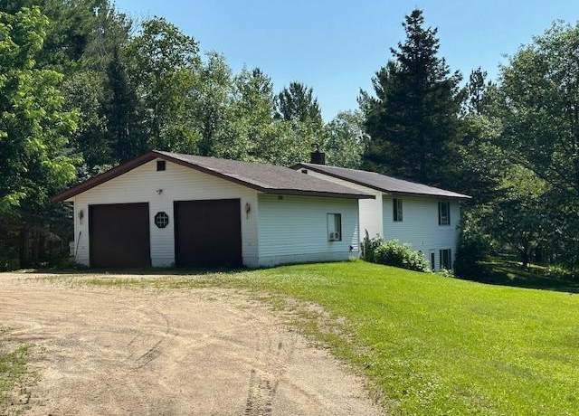 Property at 18498 S Crystal Springs Rd, Grand Rapids, MN 55744, 3 beds, 2 baths