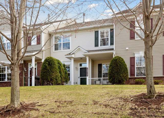 Property at 10875 Oak Grove Cir Unit C, Woodbury, MN 55129, 3 beds, 3 baths