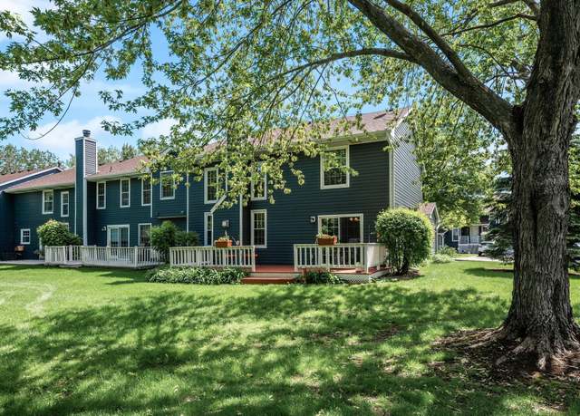 Property at 2333 Grange Ave N, Oakdale, MN 55128, 2 beds, 2 baths
