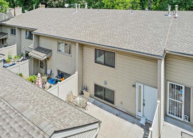 Property at 5557 E Oberlin Cir, Fridley, MN 55432, 3 beds, 2 baths