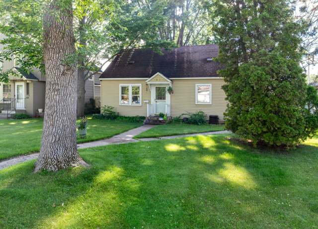 Property at 817 6th Ave NE, Brainerd, MN 56401, 3 beds, 1 bath