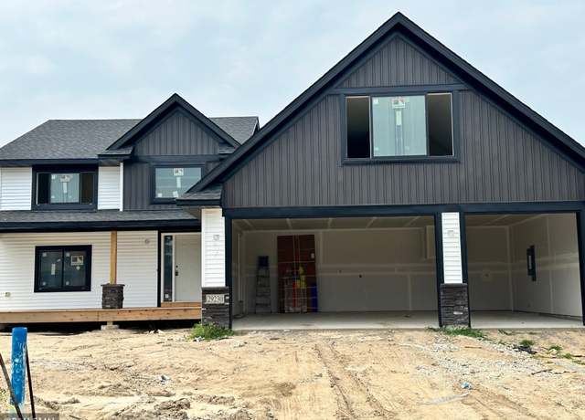 Property at 29230 Wildwood Rd, Chisago City, MN 55013, 3 beds, 2 baths