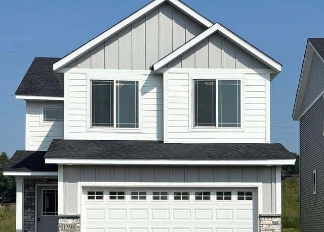 Property at 1598 76th St W, Inver Grove Heights, MN 55077, 5 beds, 3 baths