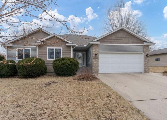 Property at 1579 La Mar Dr, North Mankato, MN 56003, 4 beds, 3 baths
