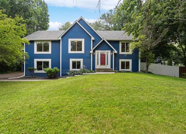 Property at 18525 County Road 24, Plymouth, MN 55447, 4 beds, 3 baths