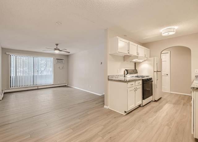 Property at 7310 York Ave S Unit 107-4, Edina, MN 55435, 1 bed, 1 bath