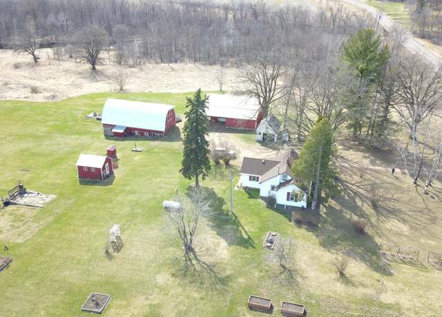 Property at 1739 200th Ave, Mora, MN 55051, 1 bed, 1 bath