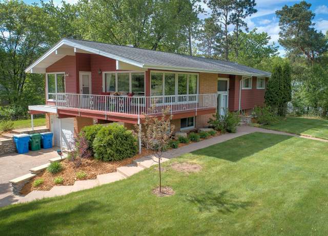 Property at 2755 Holly St S, Cambridge, MN 55008, 3 beds, 4 baths
