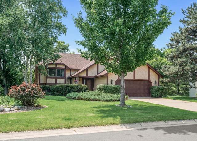 Property at 1306 Wynridge Dr, Arden Hills, MN 55112, 3 beds, 2 baths