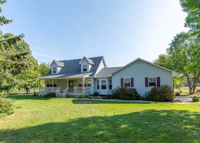 Property at 17976 County Road 3, Brainerd, MN 56401, 3 beds, 4 baths
