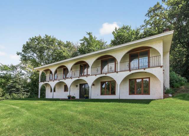 Property at 108 Hidden Meadow Rd, Apple Valley, MN 55124, 5 beds, 3 baths