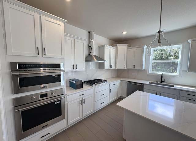 Property at 14587 74th St NE, Otsego, MN 55330, 4 beds, 3 baths
