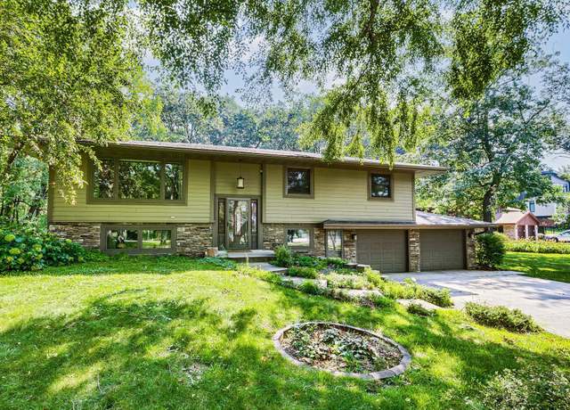 Property at 12535 Ethan Ave N, Hugo, MN 55110, 3 beds, 3 baths