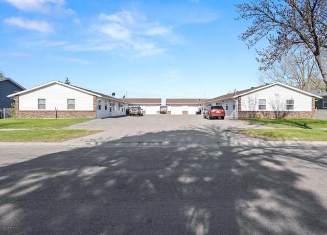 Property at 722-724 31st St N, Fargo, ND 58102, 6 beds, 4 baths
