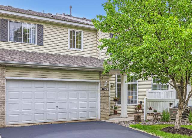Property at 17673 96th Ave N, Maple Grove, MN 55311, 2 beds, 2 baths