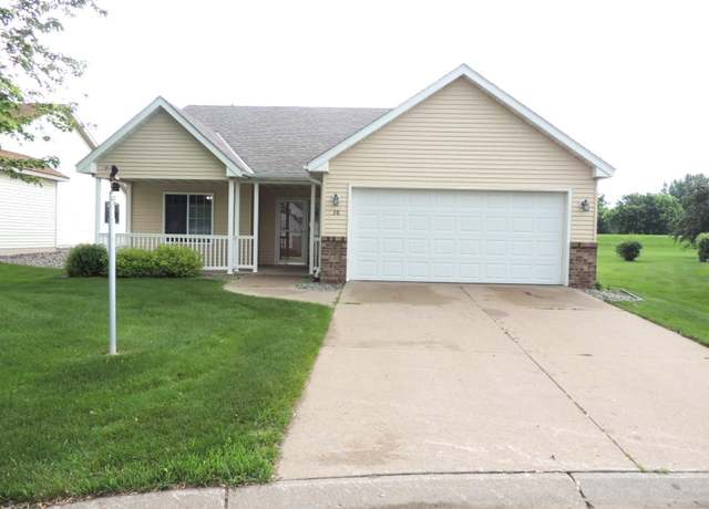 Property at 38 Glenview Loop, Saint Cloud, MN 56303, 2 beds, 2 baths