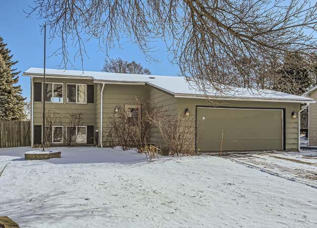 Property at 9671 Heath Ave S, Cottage Grove, MN 55016, 4 beds, 2 baths