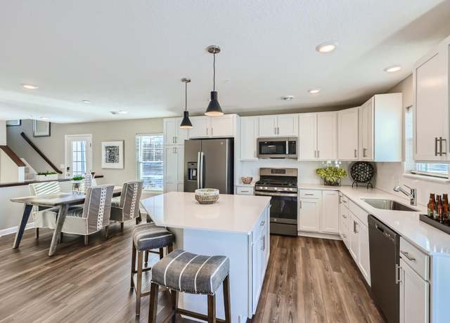 Property at 21749 Lilac Dr, Farmington, MN 55024, 3 beds, 3 baths