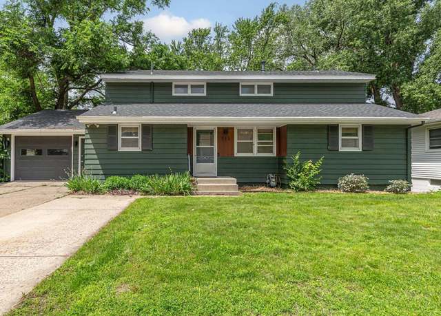 Property at 713 Sherman St, North Mankato, MN 56003, 5 beds, 3 baths