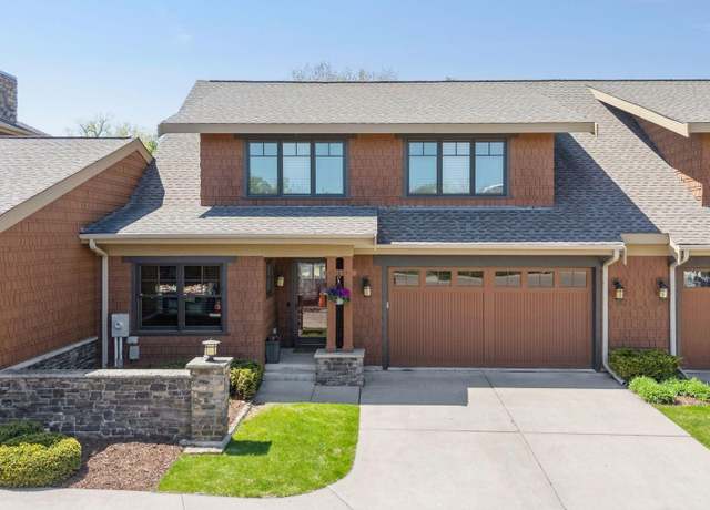 Property at 1182 Lexington Ridge Ct, Eagan, MN 55123, 4 beds, 4 baths