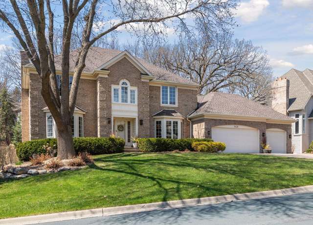Property at 9628 Wyoming Ter S, Bloomington, MN 55438, 5 beds, 4 baths