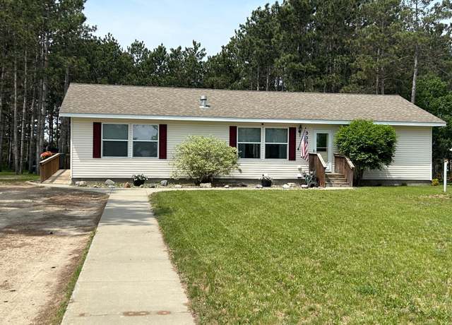 Property at 905 Fair Ave, Park Rapids, MN 56470, 4 beds, 2 baths