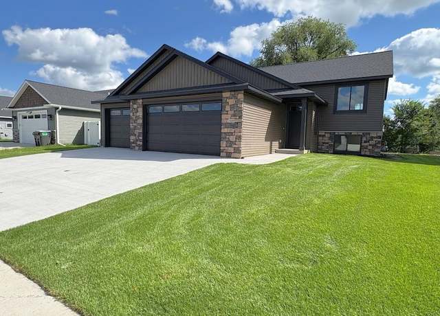 Property at 3669 Meadow Sage Ct SE, Rochester, MN 55904, 4 beds, 3 baths