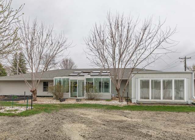 Property at 1204 Harbor Dr SE, Rochester, MN 55904, 2 beds, 2 baths