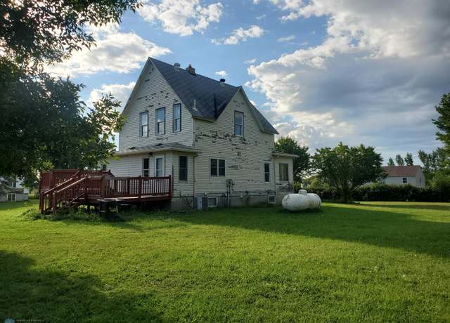 Property at 3071 Stevens St, Wheatland, ND 58079, 3 beds, 2 baths