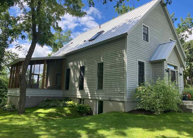 Property at 6025 115th St, Northfield, MN 55057, 3 beds, 4 baths