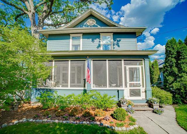 Property at 1337 2nd St S, Stillwater, MN 55082, 3 beds, 2 baths