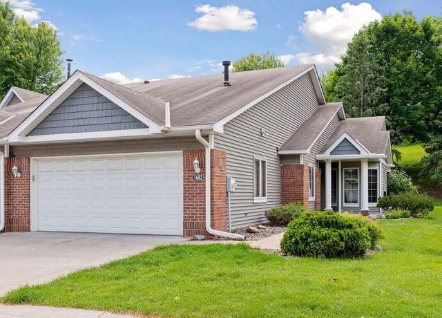 Property at 1682 Brueberry Ln, Arden Hills, MN 55112, 2 beds, 2 baths