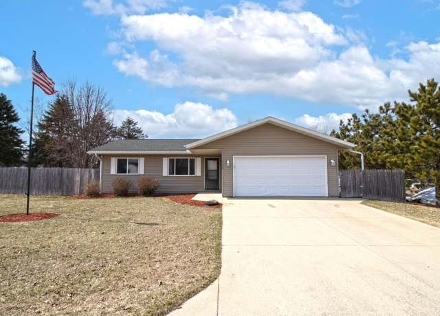 Property at 1120 Coakley St, Paynesville, MN 56362, 3 beds, 2 baths