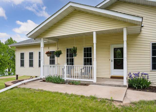 Property at 39937 Buchanan St NE, Stanchfield Twp, MN 55080, 4 beds, 3 baths