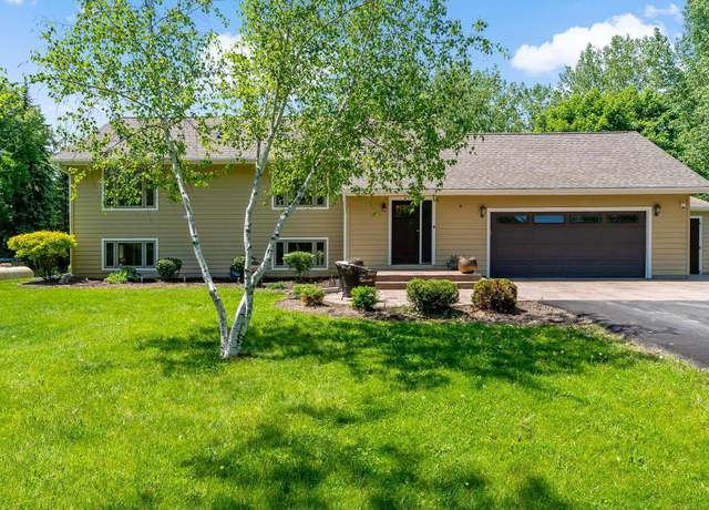 Property at 21570 France Blvd, Credit River Twp, MN 55044, 4 beds, 3 baths