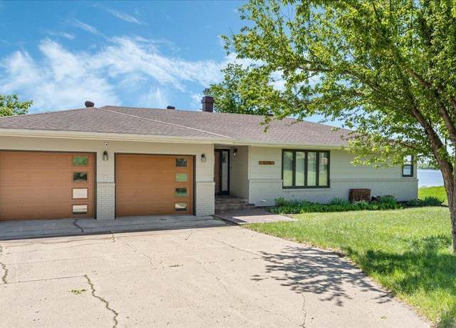 Property at 1219 W Latoka Dr SW, Alexandria, MN 56308, 4 beds, 2 baths