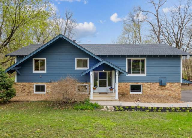 Property at 5745 Echo Rd, Shorewood, MN 55331, 4 beds, 2 baths